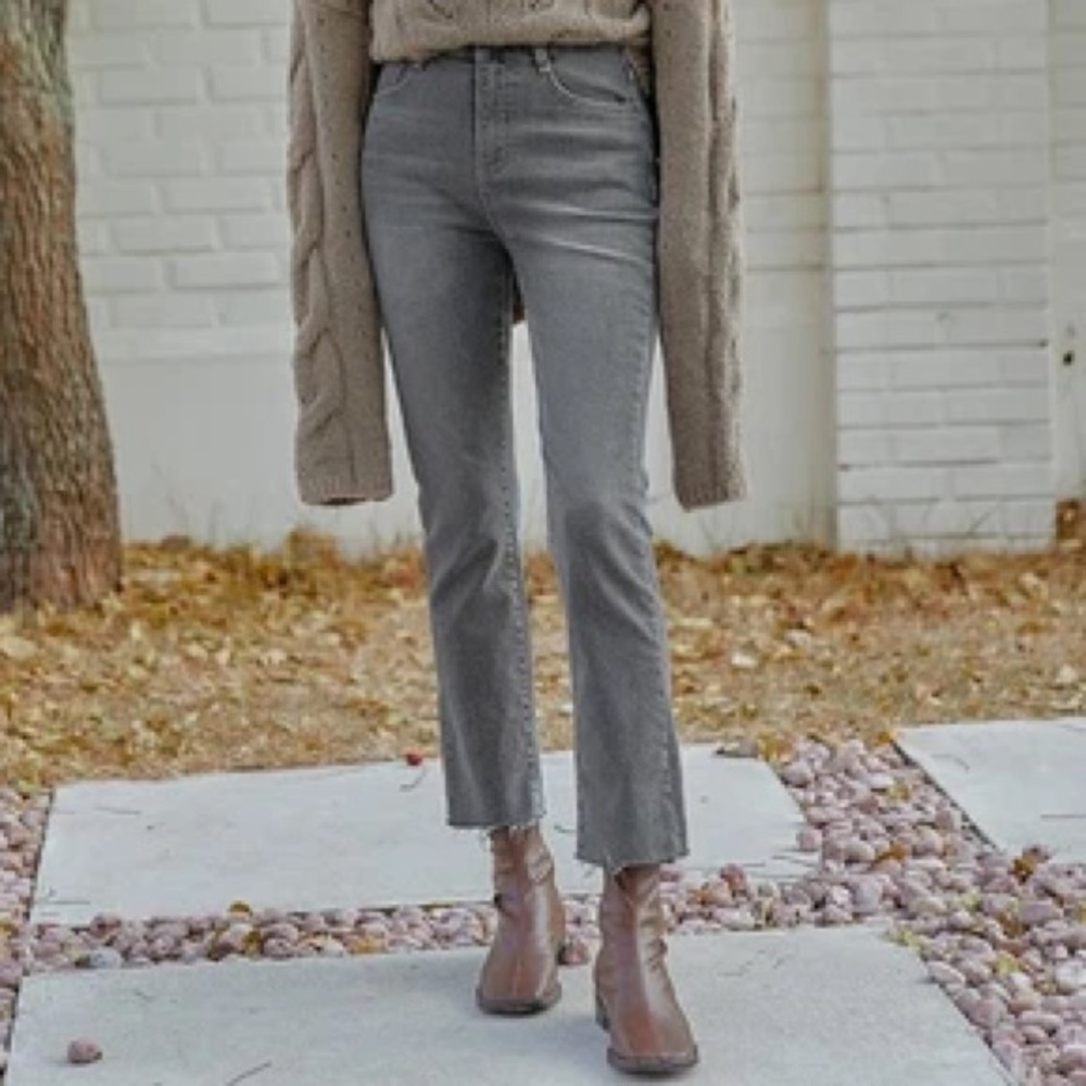 Common Unique Raw Hen Washed Denim Jeans